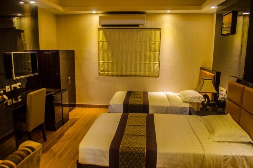 Hotel Comfotel Calcutta Exterior foto
